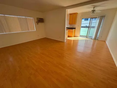 4836 Rosewood Ave, Los Angeles, CA 90004