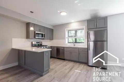 1135 Oak Ave #W2, Evanston, IL 60202