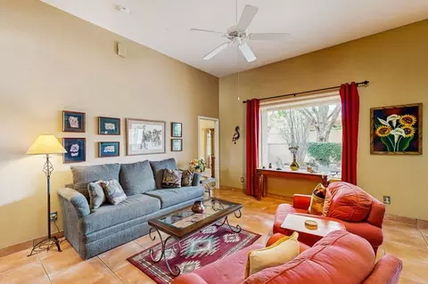 12763 N Running Coyote Dr #1636642P, Oro Valley, AZ 85755