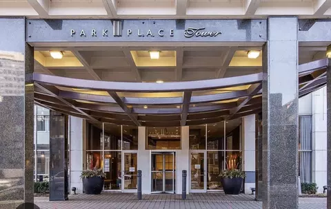 655 W Irving Park Rd #2907, Chicago, IL 60613