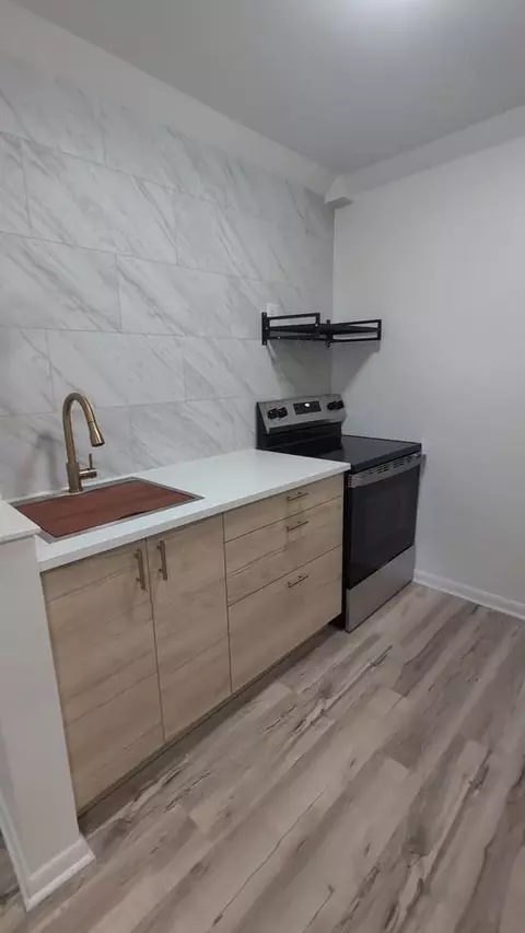 415 Grandin Ave #415B, Springdale, OH 45246