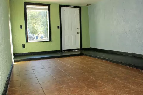 809 Beckley St #A, Kilgore, TX 75662
