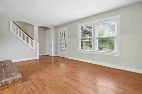 827 Northwest Blvd #827, Grandview Heights, OH 43212