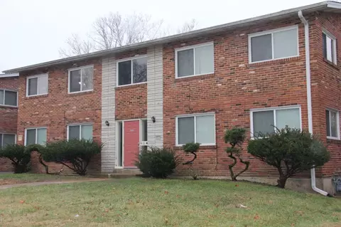 9538 Hyde Park Dr #D, Affton, MO 63123