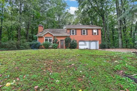 7715 Wethersfield Dr, Jonesboro, GA 30236