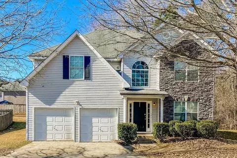 327 Tap Root Ln, College Park, GA 30349