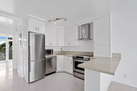 55 NE Spanish Trl #2010, Boca Raton, FL 33432