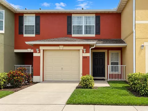 504 Cresting Oak Cir #2, Orlando, FL 32824