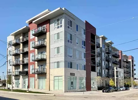 4 N Hickory Ave #215, Arlington Heights, IL 60004