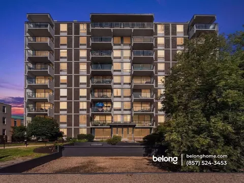 60 Babcock St #54, Brookline, MA 02446