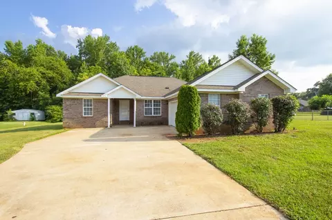 169 Singletree Dr, Hazel Green, AL 35750