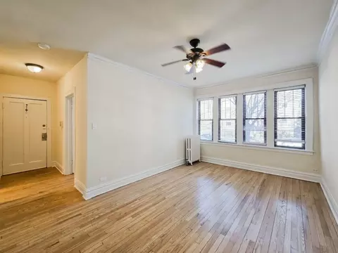 2175 W Giddings St #1, Chicago, IL 60625