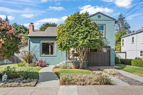320 Covington St, Oakland, CA 94605