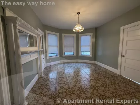 103 Central St #1, Somerville, MA 02143