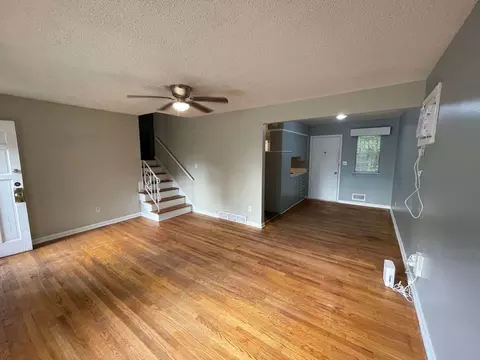 7344 Wayne Ave, Kansas City, MO 64131