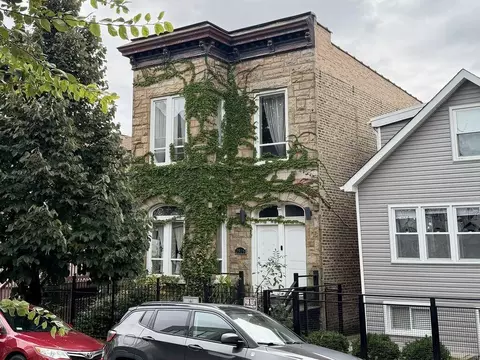 2925 W Lyndale St #2, Chicago, IL 60647