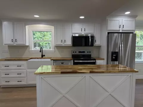 4194 Jollystreet Rd #NA, Prosperity, SC 29127