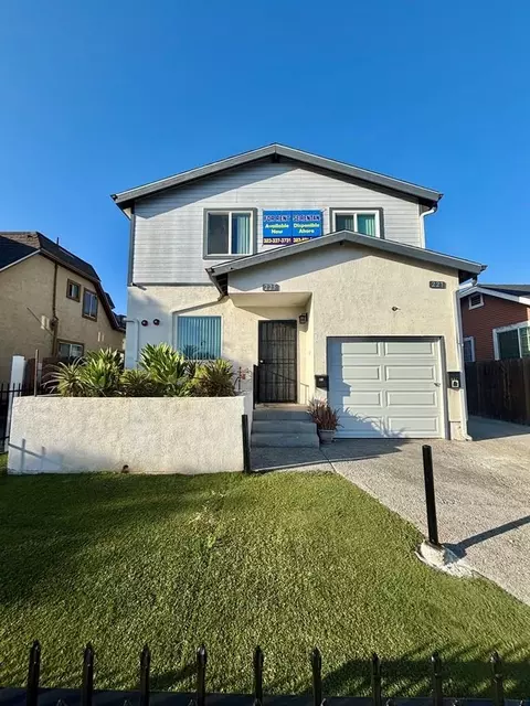225 W 82nd St, Los Angeles, CA 90003