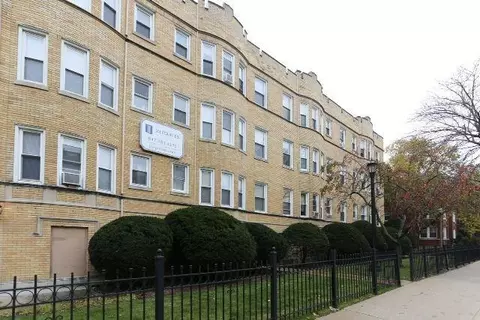 4511 N Malden St #2A, Chicago, IL 60640