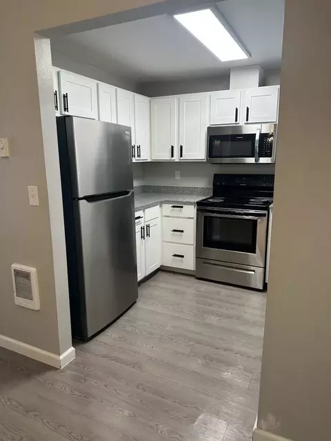 3320 Auburn Way S #03B, Auburn, WA 98092