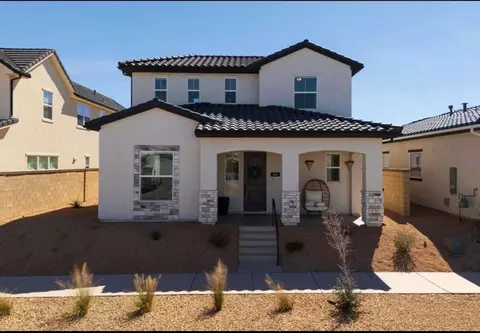 663 W Green Mountain Dr, Saint George, UT 84790