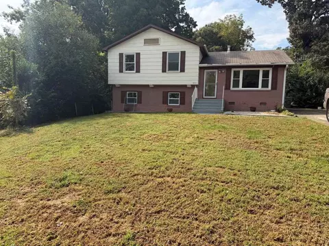 8224 Carrolwood Dr #NA, Charlotte, NC 28217