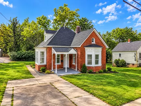 216 E Walton St #NA, Warrenton, MO 63383
