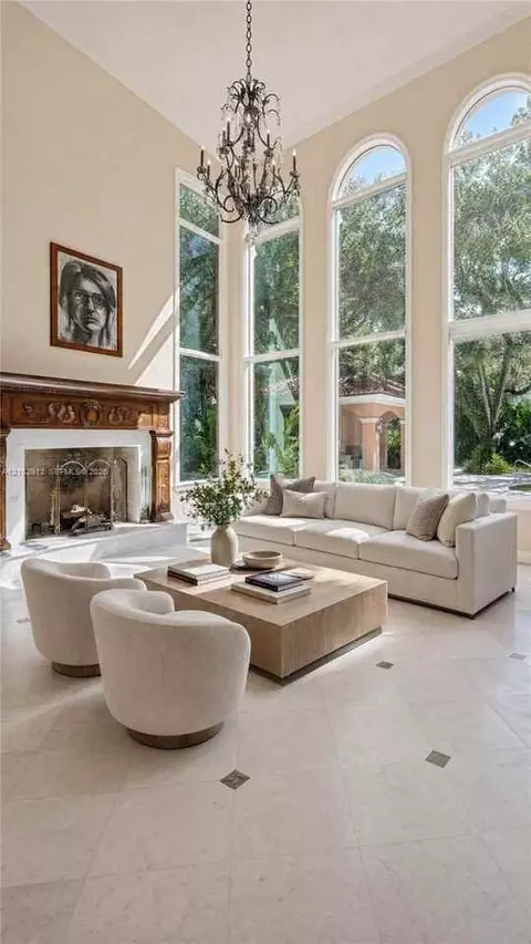 Undisclosed, Coral Gables, FL 33156