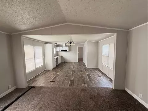 412 Golubski Ave #13, Pierce City, MO 65723