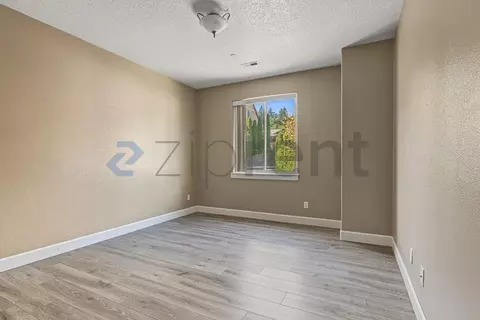2878 SElliott Dr, Gresham, OR 97080 photo 29
