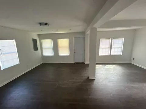 851 N Claybrook St, Memphis, TN 38107