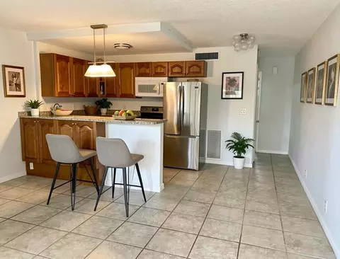 4440 NE 1st Ter #2, Oakland Park, FL 33334