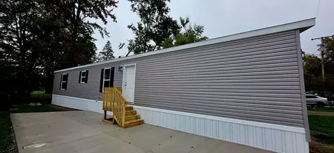 6610 Lear Nagle Rd #6, North Ridgeville, OH 44039