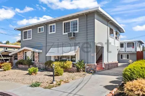 140 Village Ct #1, Walnut Creek, CA 94596