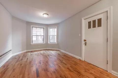 4415 N Wolcott Ave #B2, Chicago, IL 60640