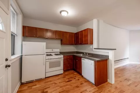 4415 N Wolcott Ave #B2, Chicago, IL 60640