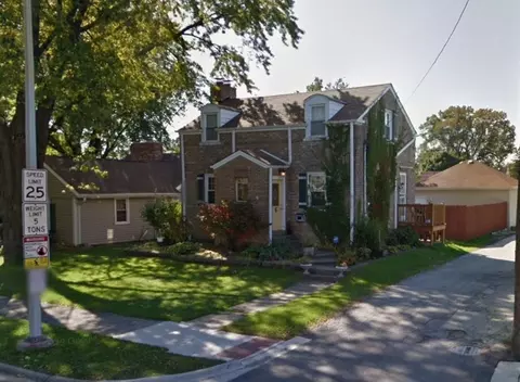 9510 Campbell Ave, Oak Lawn, IL 60453