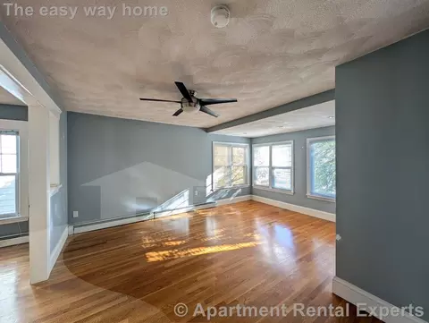 21 Whitman St, Somerville, MA 02144