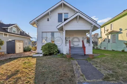 2124 Rainier Ave, Everett, WA 98201