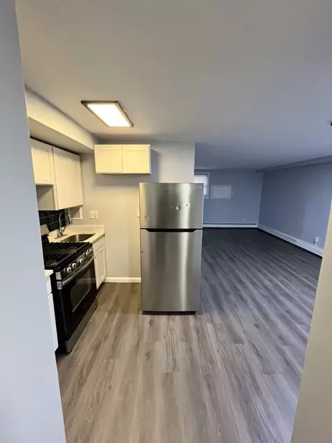 5231 Oxford Ave, Philadelphia, PA 19124