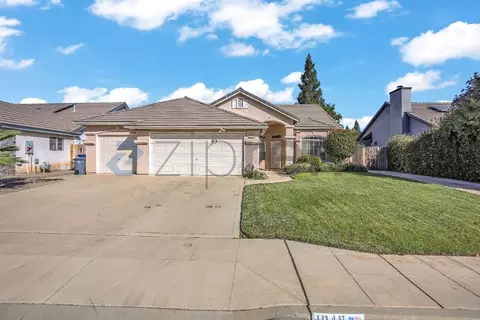 1849 Athens Ave, Clovis, CA 93611