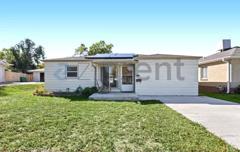 4745 S Logan St, Englewood, CO 80113