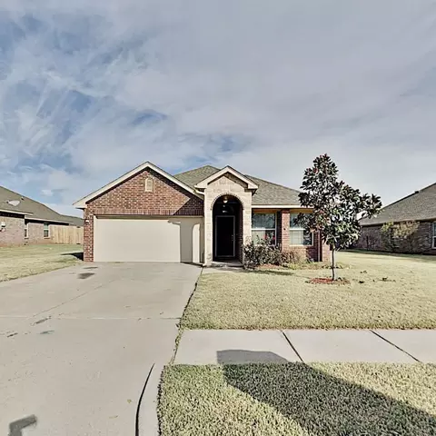 11121 SW 41st Pl, Mustang, OK 73064