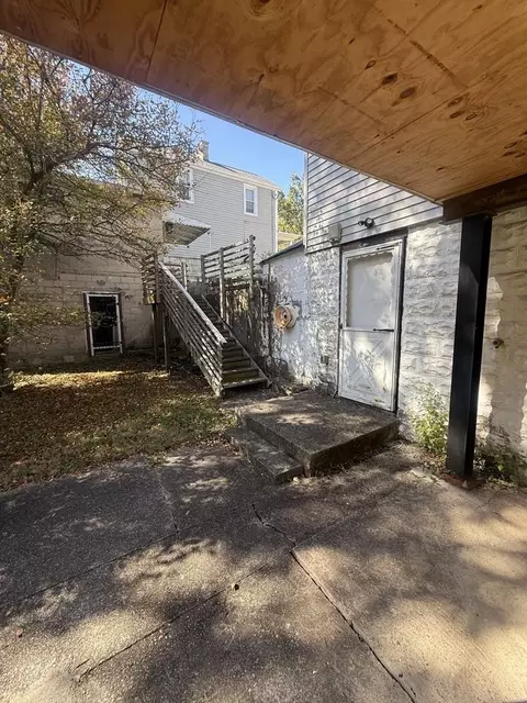 39 Amelia St #NA, Newport, KY 41071