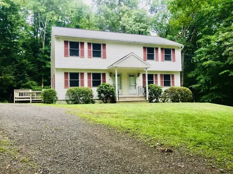 900 Old Waterbury Rd #A, Southbury, CT 06488