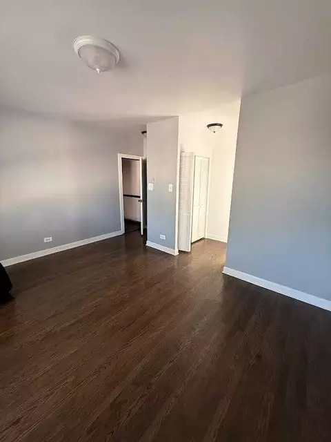 4029 W Melrose St, Chicago, IL 60641