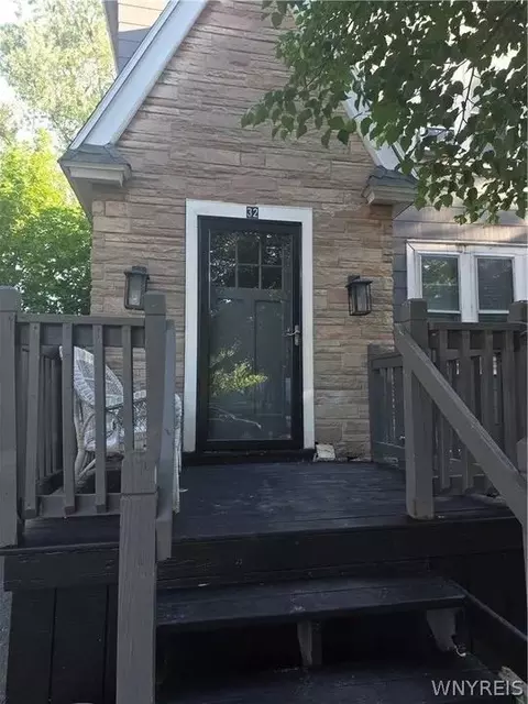 32 Lasalle Ave #1LOWER, Kenmore, NY 14217