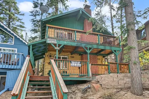 42979 Fern Ave, Big Bear Lake, CA 92315