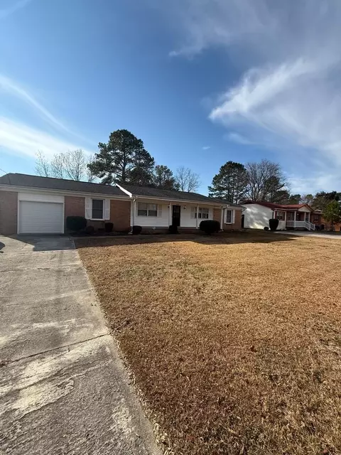 1039 Kingsley Rd #NA, Fayetteville, NC 28314