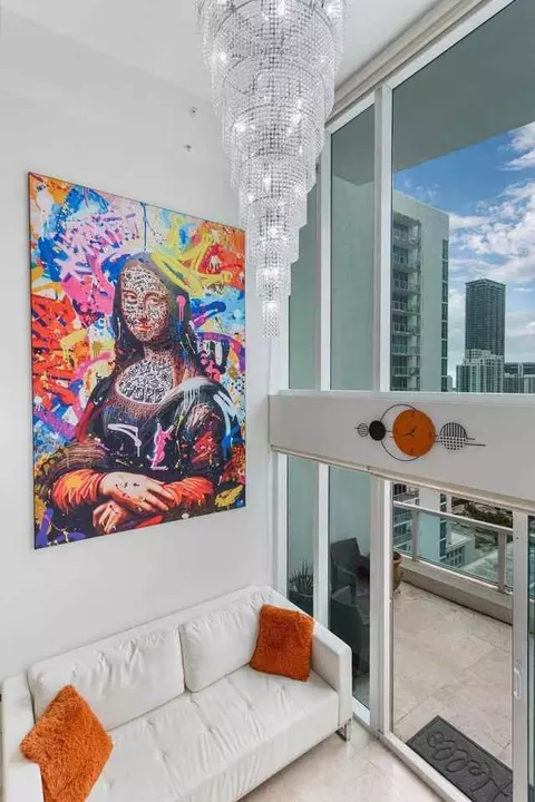 41 SE 5th St #2008, Miami, FL 33131